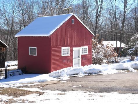 69 North Bedlam Road Chaplin CT 06235