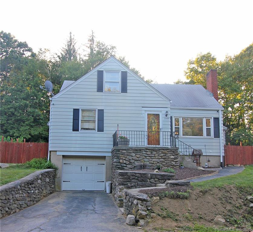 2869 North Main Street Waterbury CT 06704