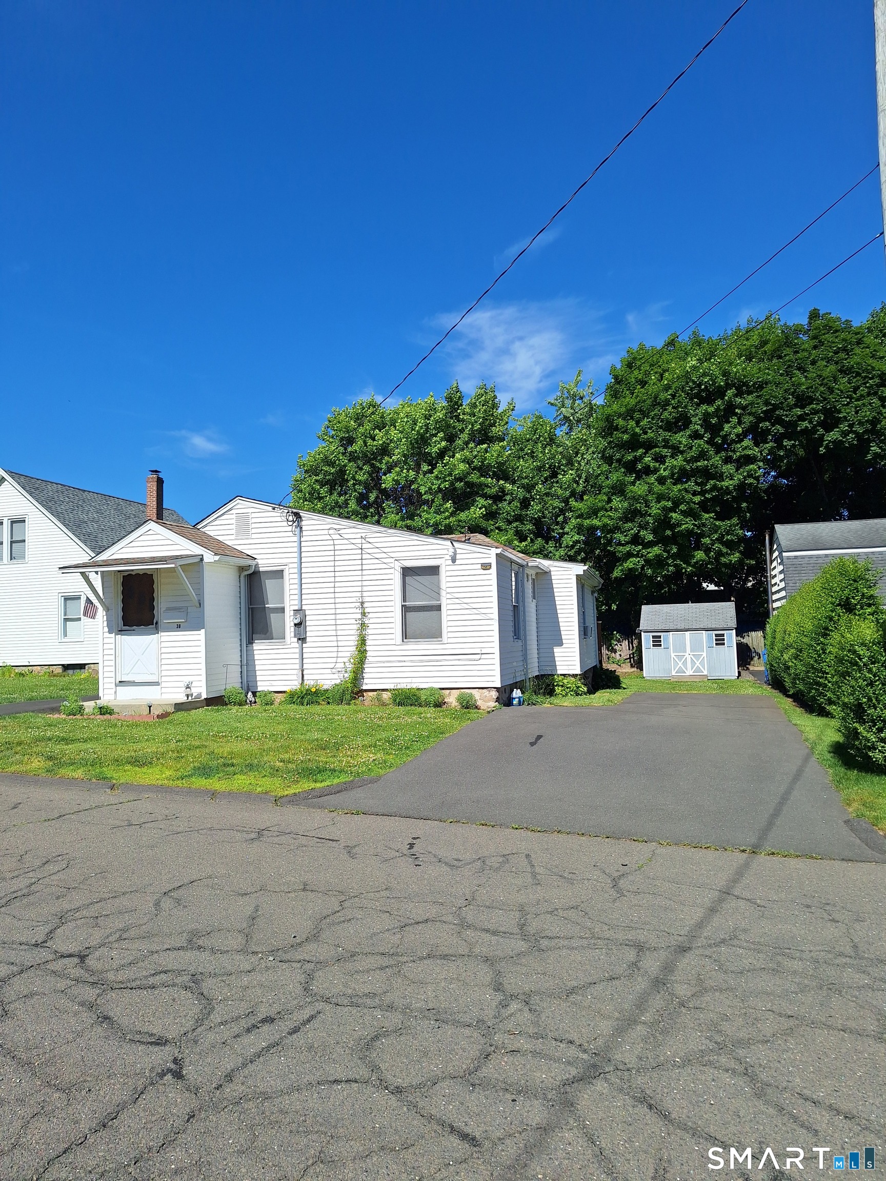 38 Central Avenue Bristol CT 06010