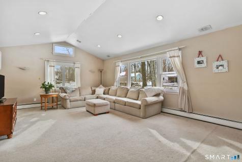 40 Rose Terrace Trumbull CT 06611
