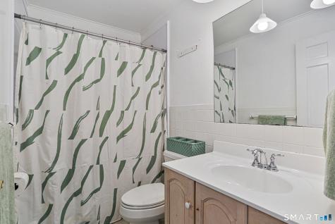 40 Rose Terrace Trumbull CT 06611