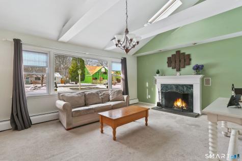 40 Rose Terrace Trumbull CT 06611