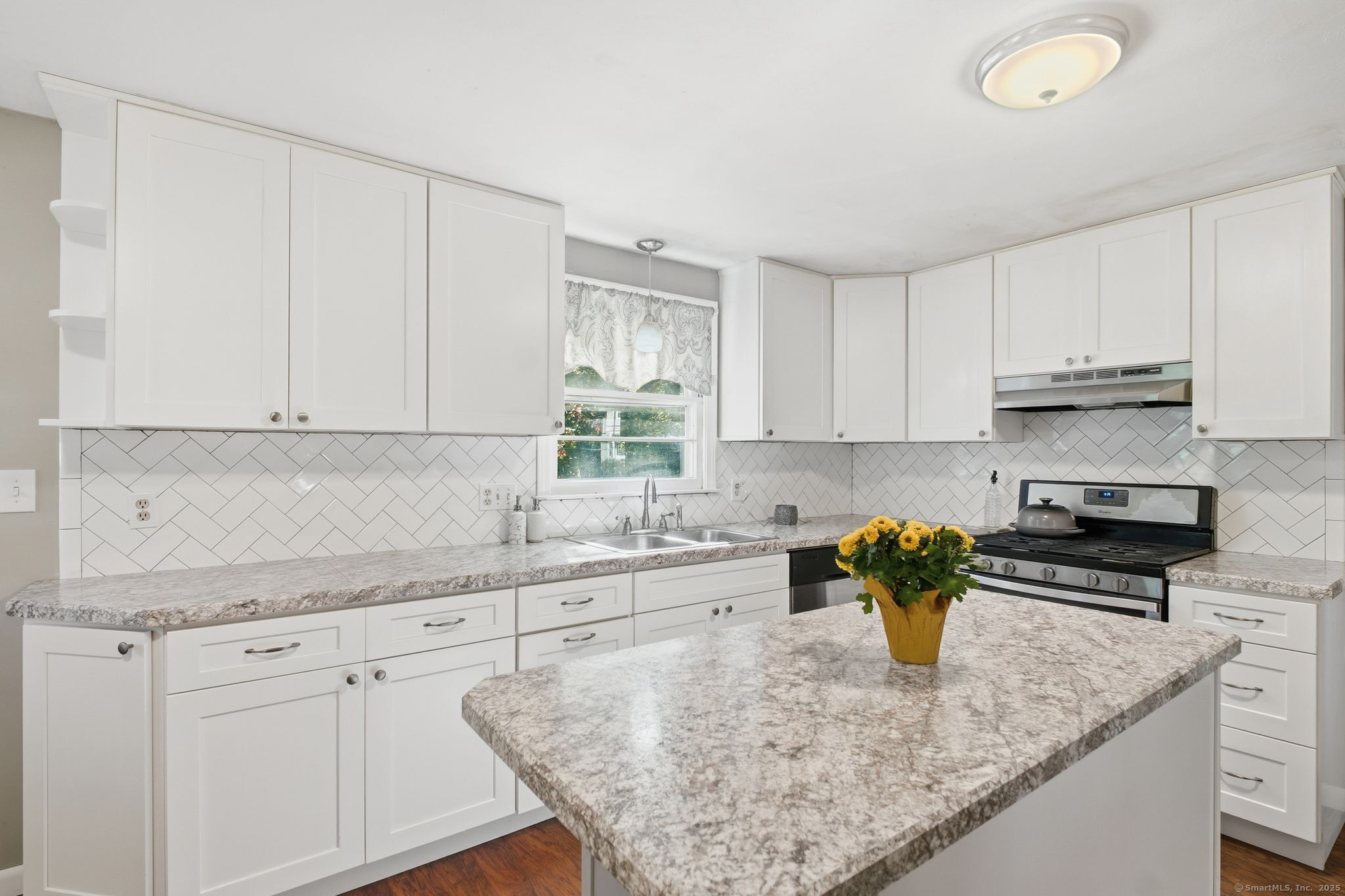 17 Douglas Drive Enfield CT 06082