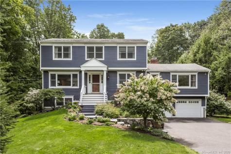 6 Round Hill Drive Danbury CT 06811