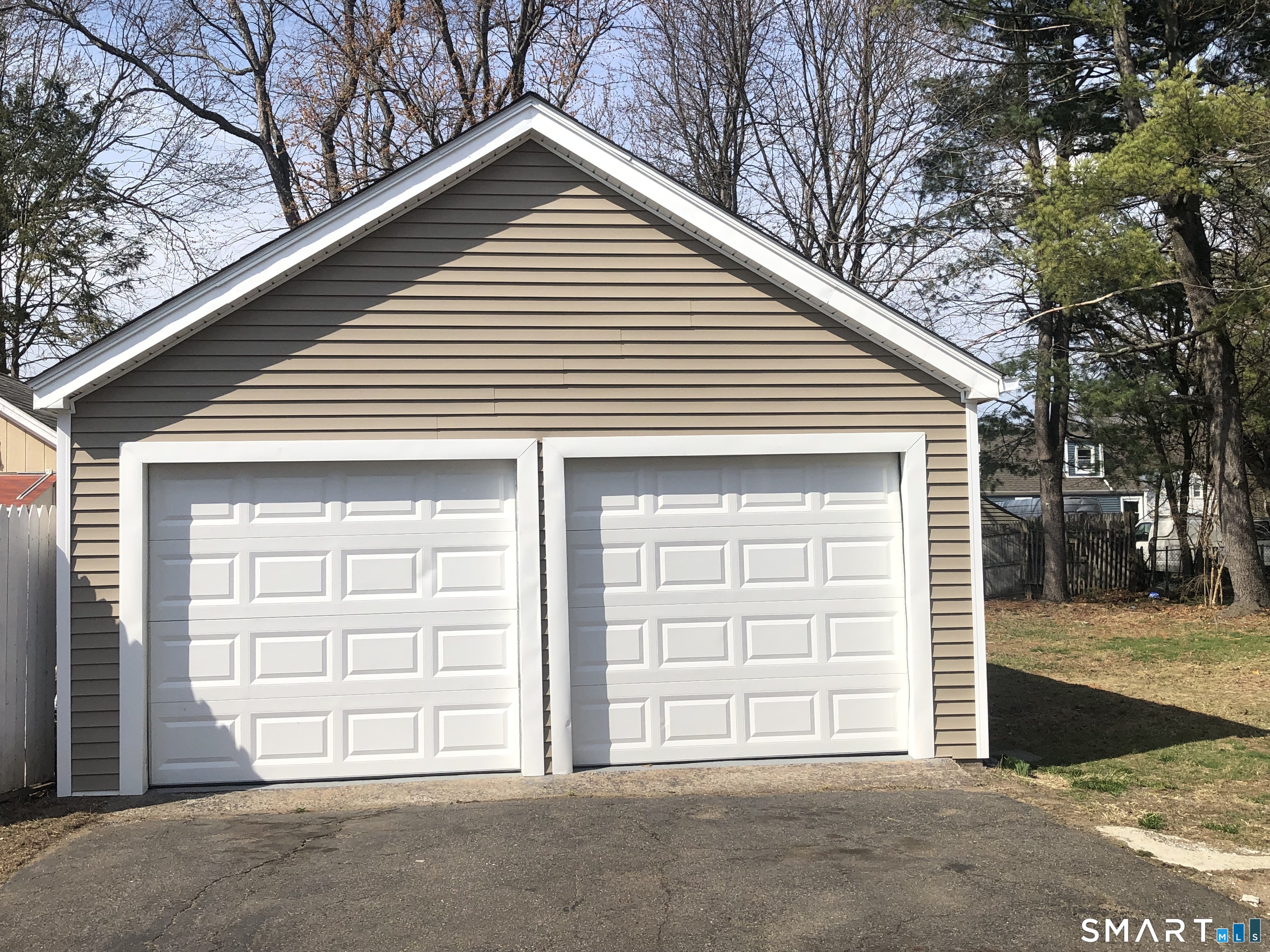 176 Sisson Street East Hartford CT 06118