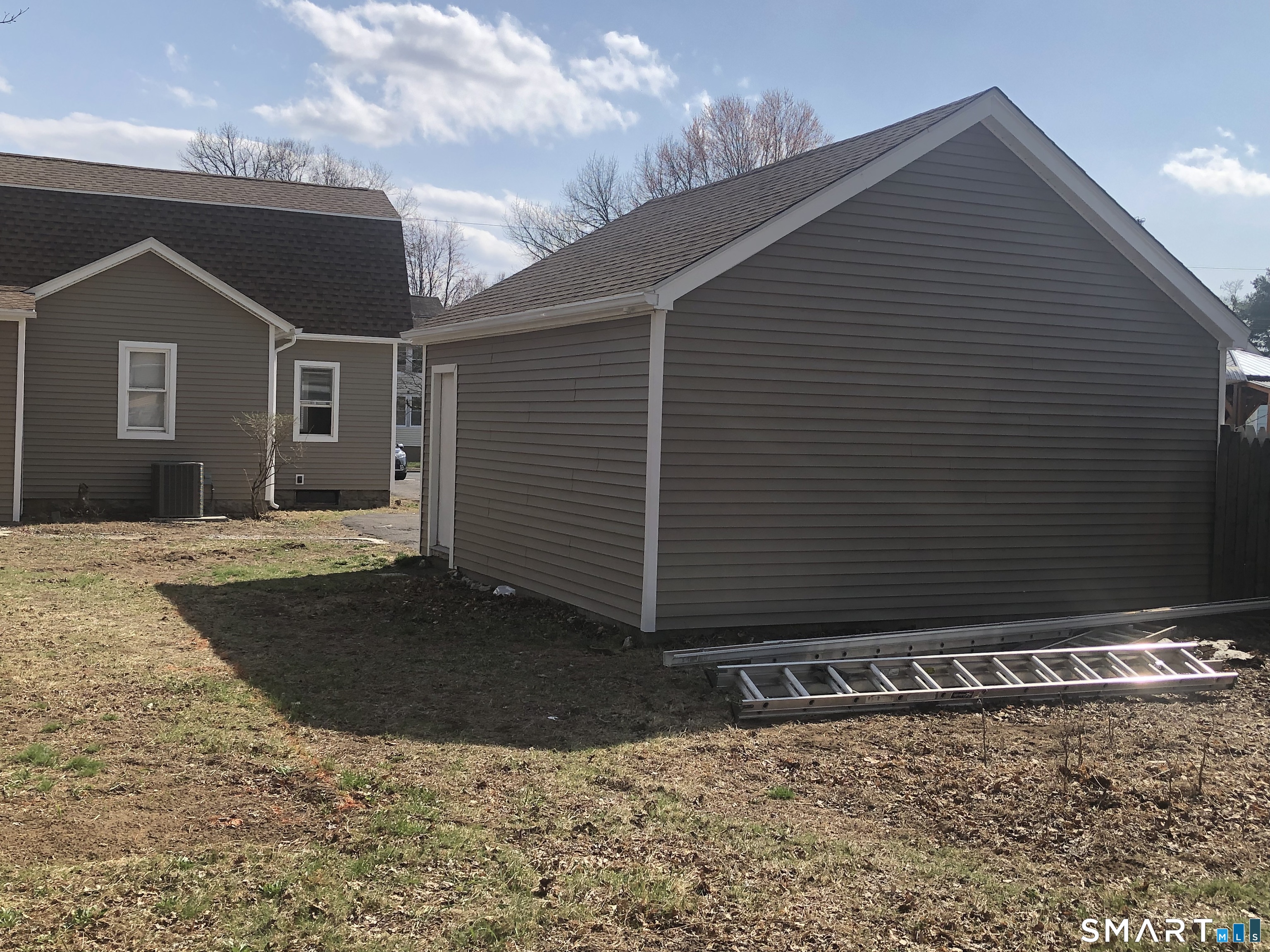 176 Sisson Street East Hartford CT 06118