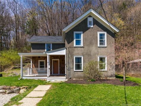 19 Echo Street Salisbury CT 06068