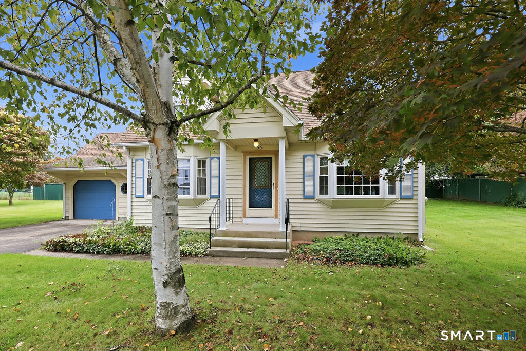 55 Edwards Street Manchester CT 06042