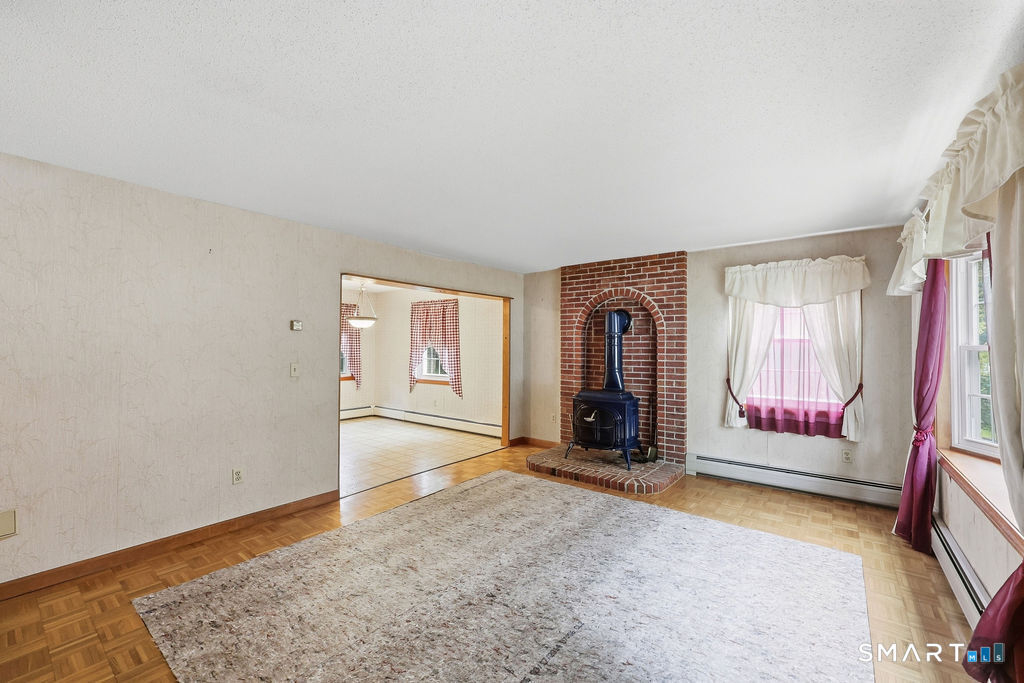 55 Edwards Street Manchester CT 06042
