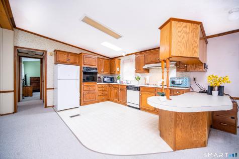 16 Pond Way Windham CT 06256