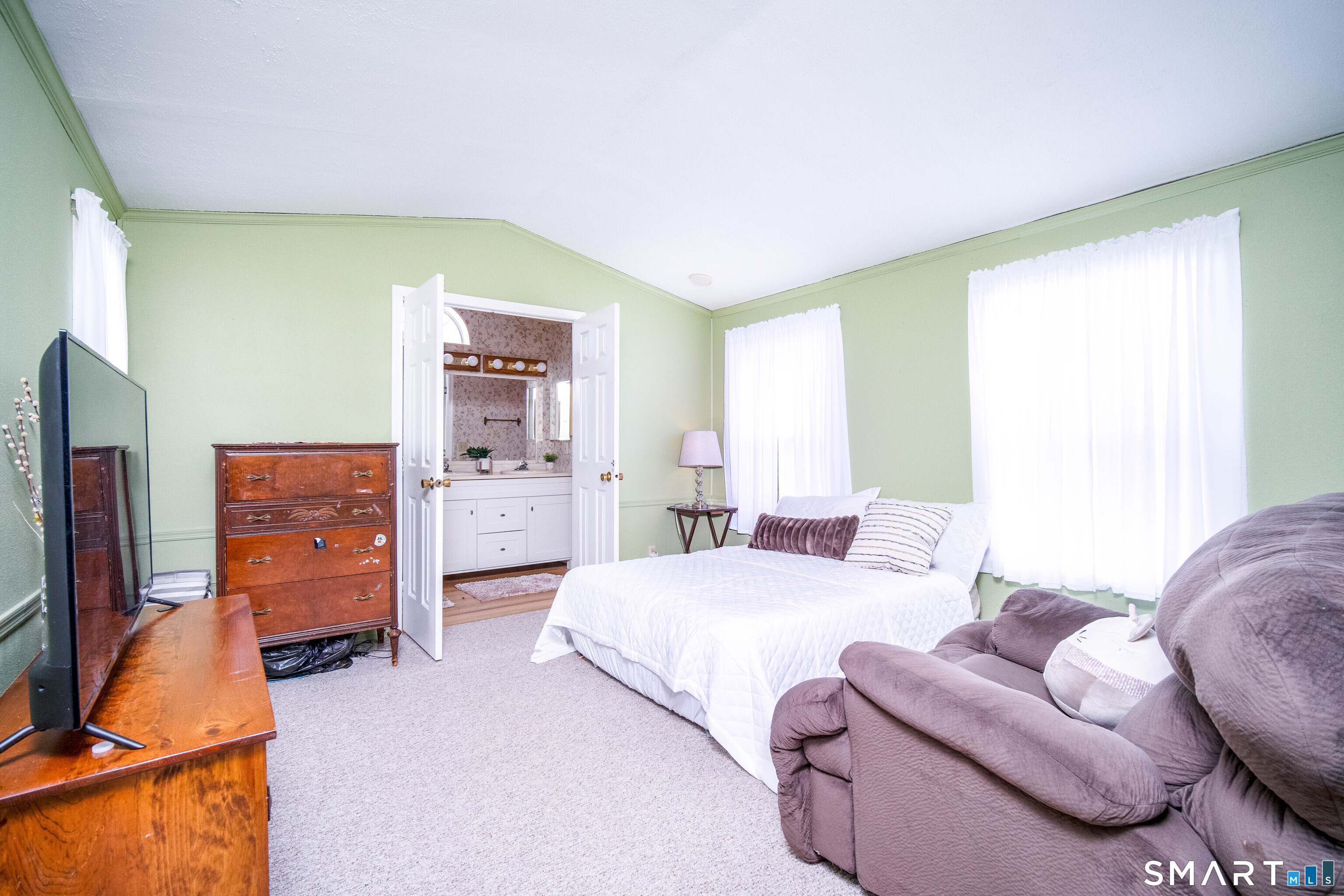 16 Pond Way Windham CT 06256