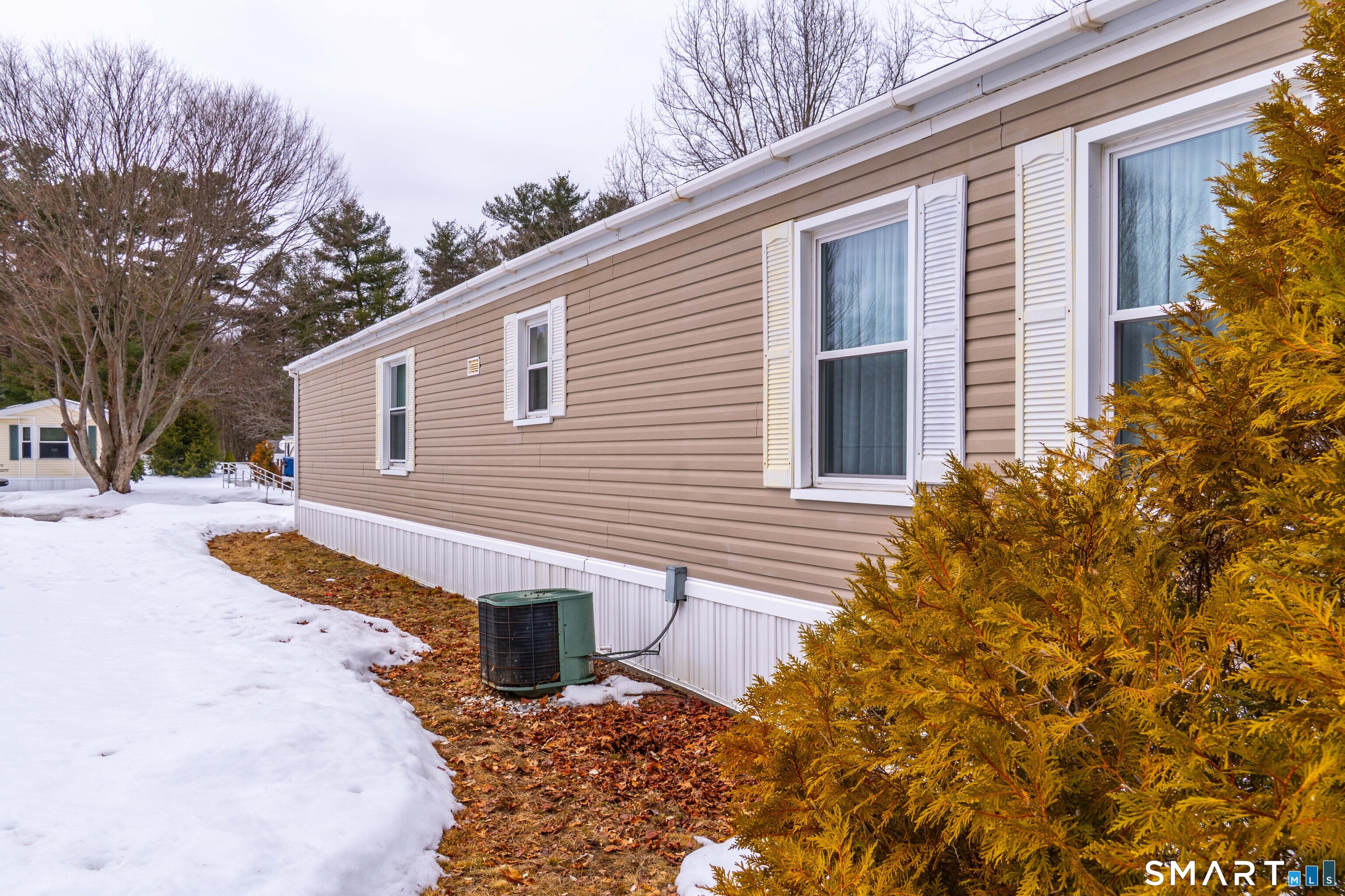 16 Pond Way Windham CT 06256