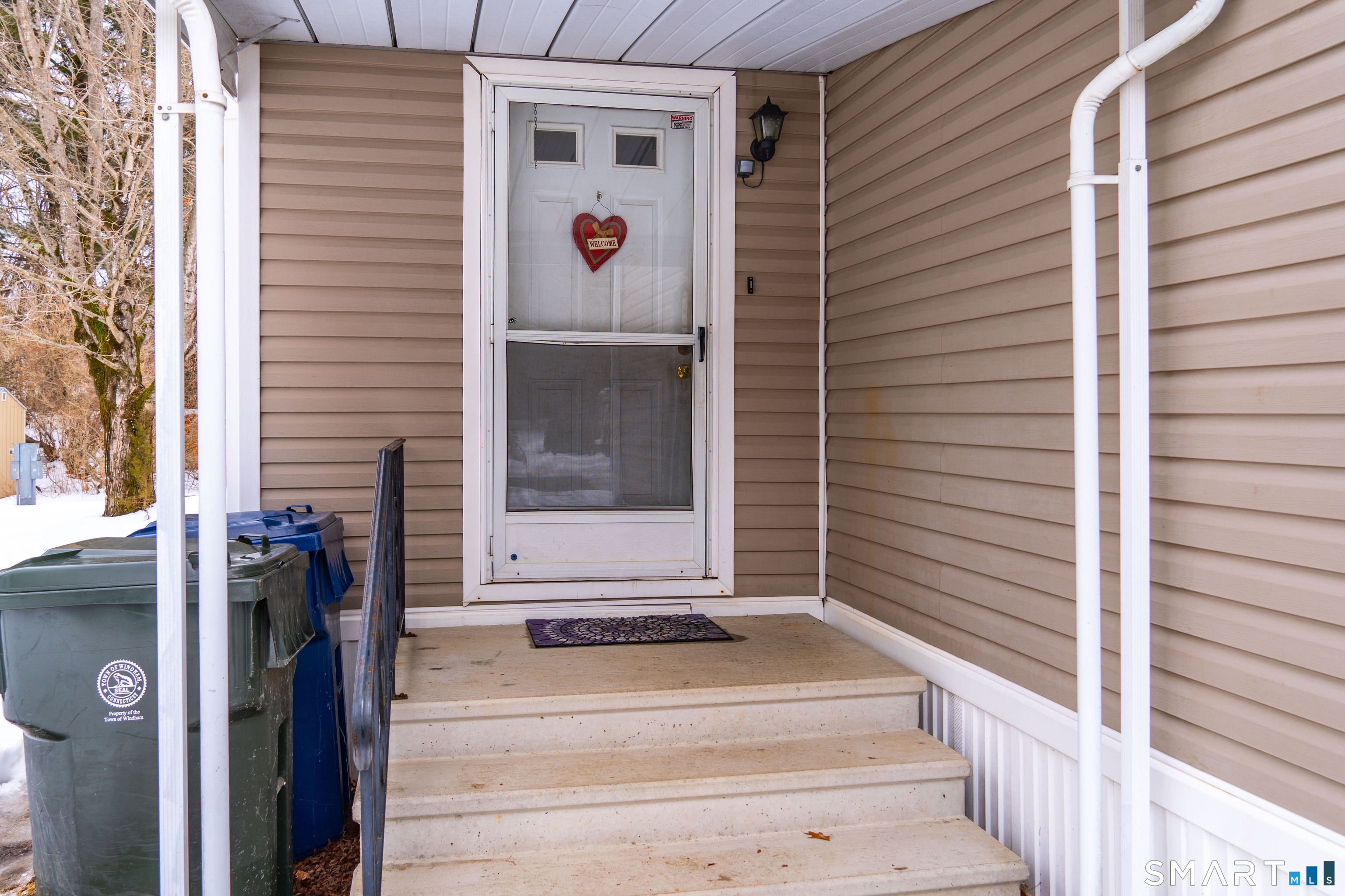 16 Pond Way Windham CT 06256