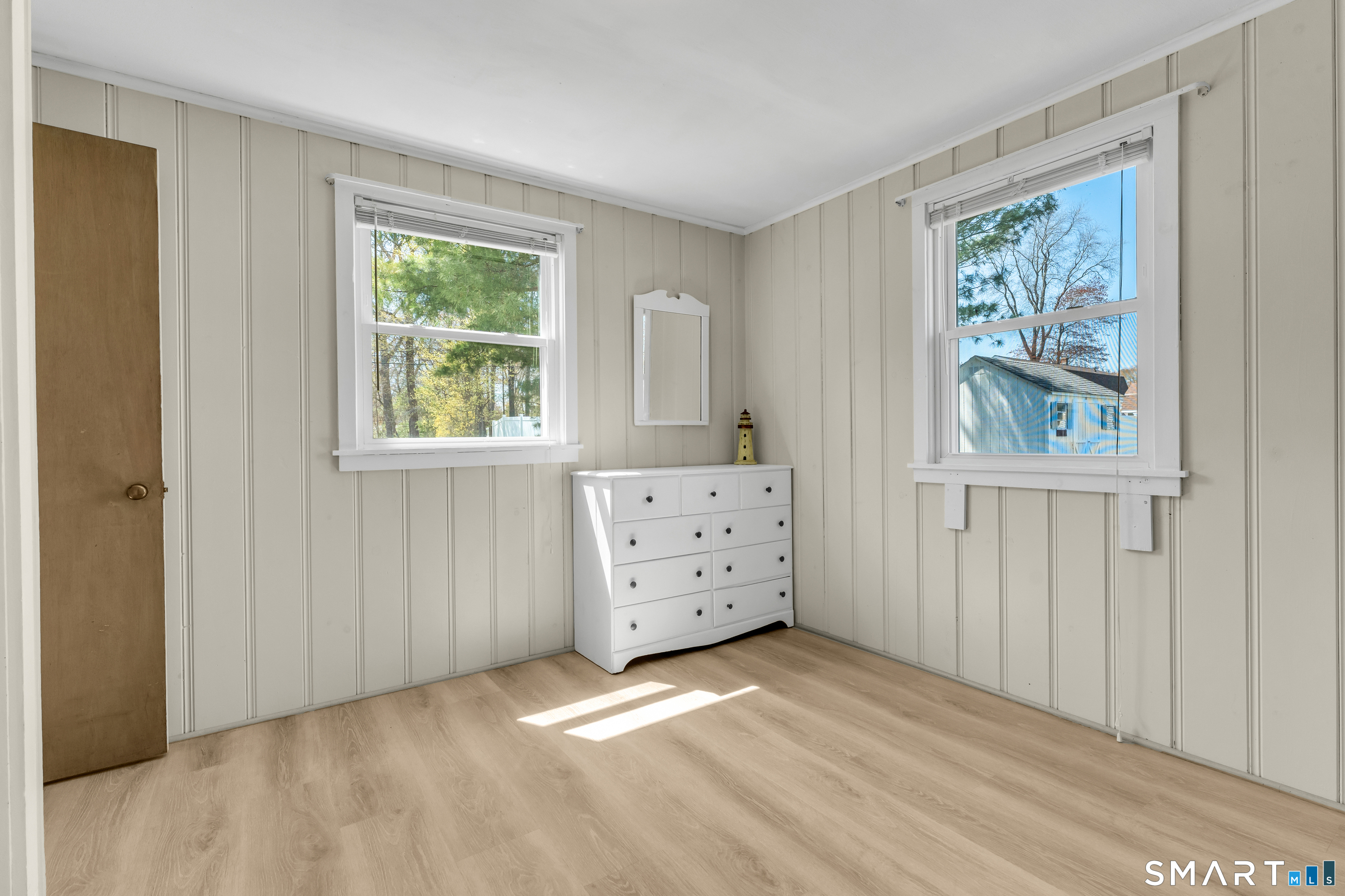 15 Washington Avenue Old Lyme CT 06371