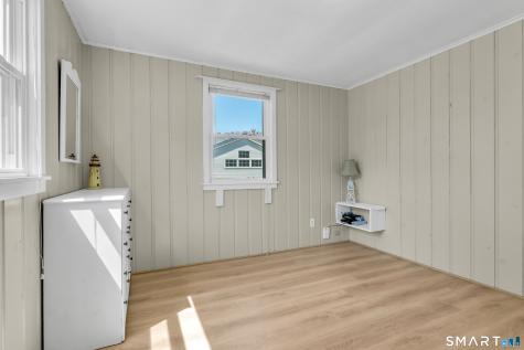 15 Washington Avenue Old Lyme CT 06371