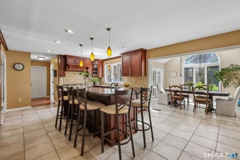 86 Quail Run Madison CT 06443