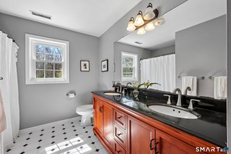 86 Quail Run Madison CT 06443