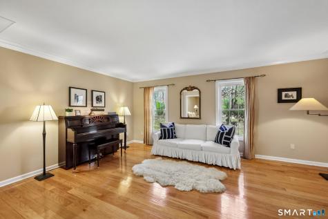 86 Quail Run Madison CT 06443