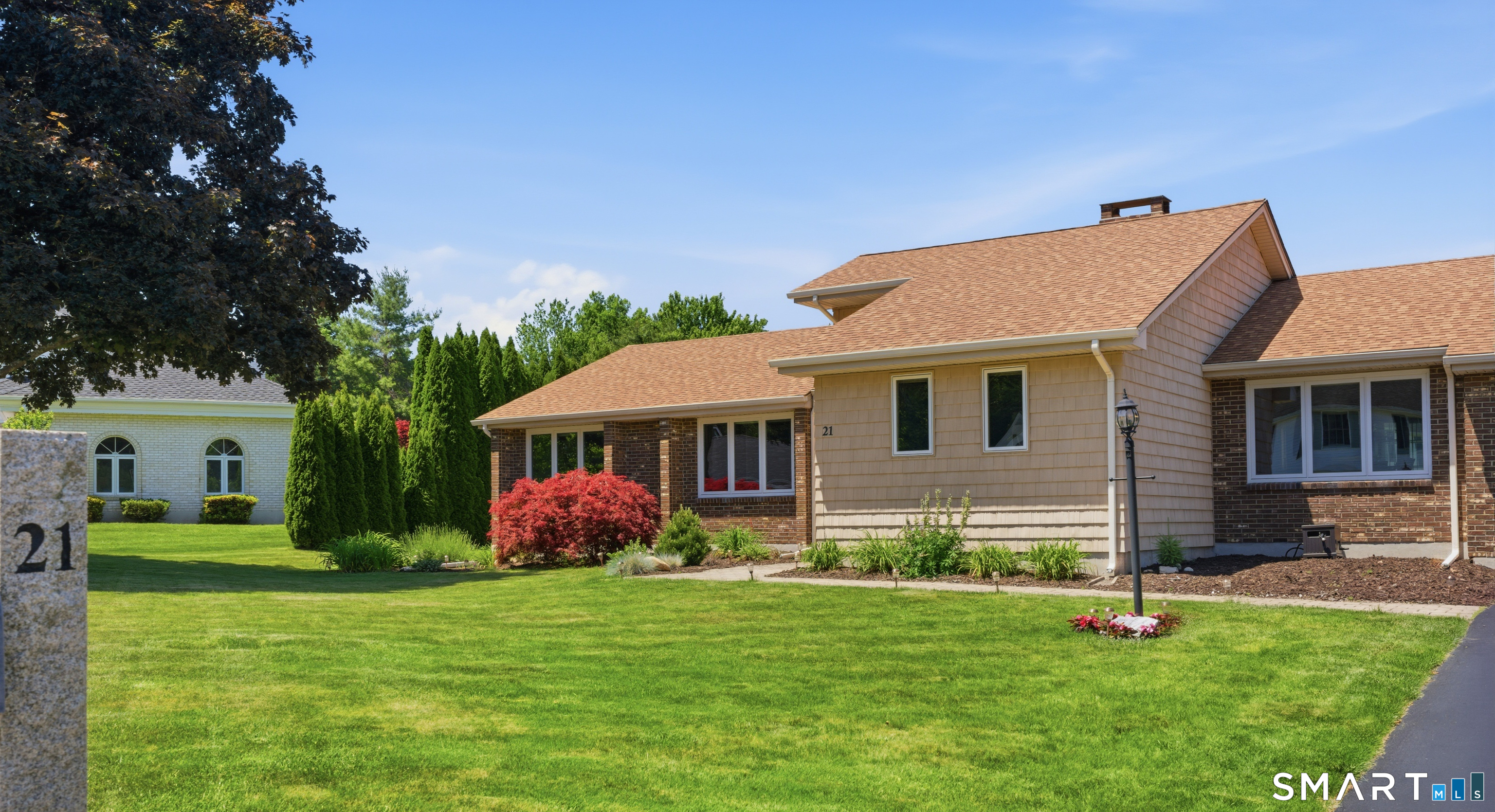 21 Marshalls Meadows Wethersfield CT 06109