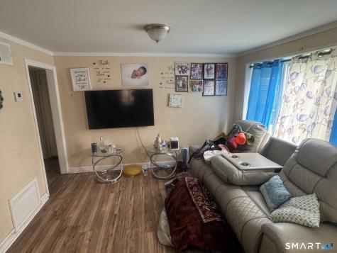 49 Abbotsford Avenue West Hartford CT 06110
