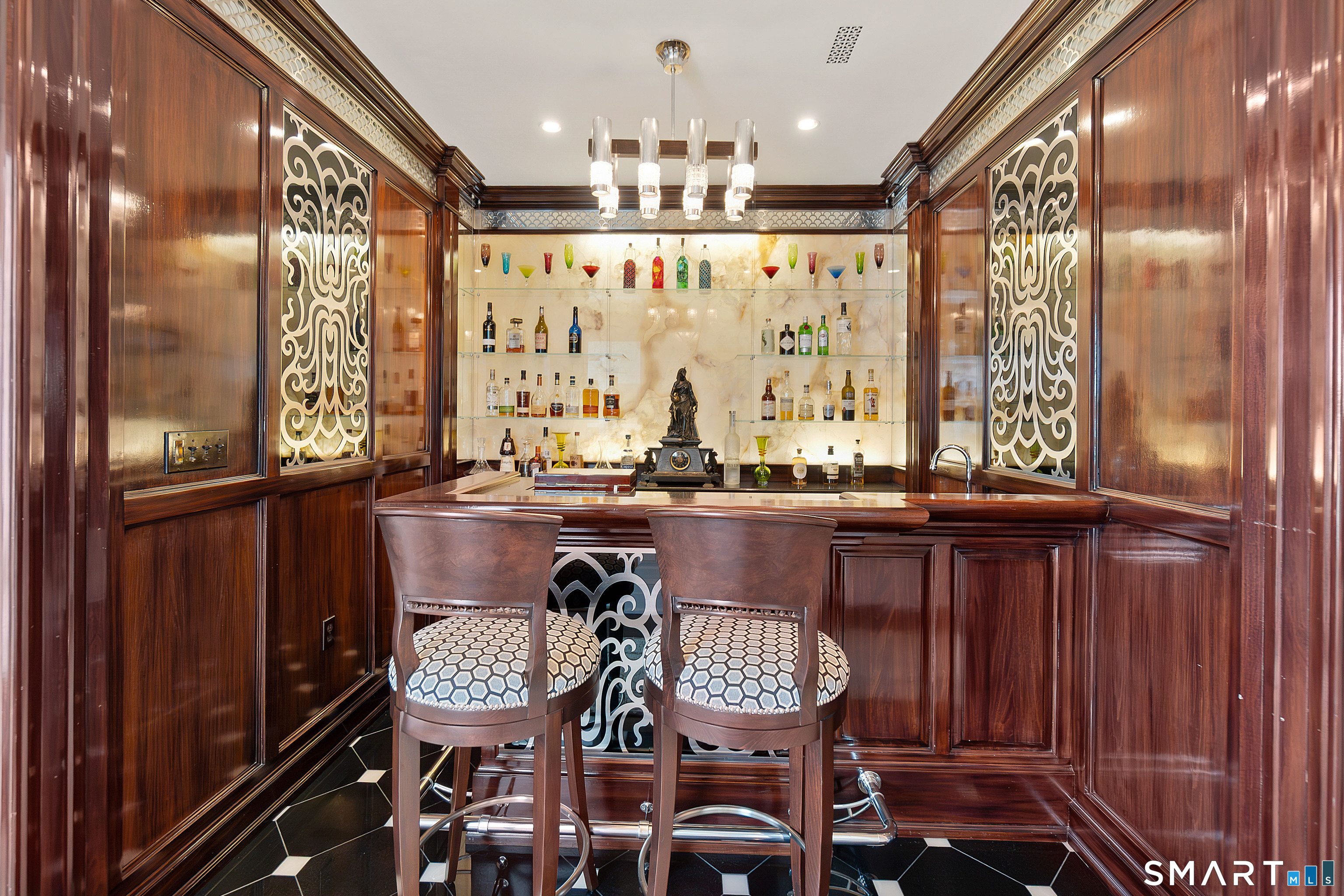 279-281 Saugatuck Avenue Westport CT 06880
