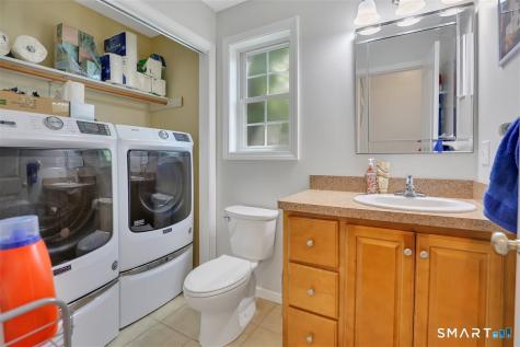 72 Durant Terrace Middletown CT 06457