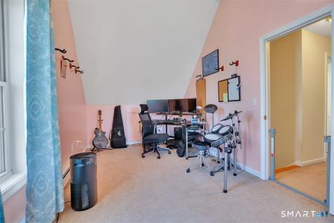 72 Durant Terrace Middletown CT 06457
