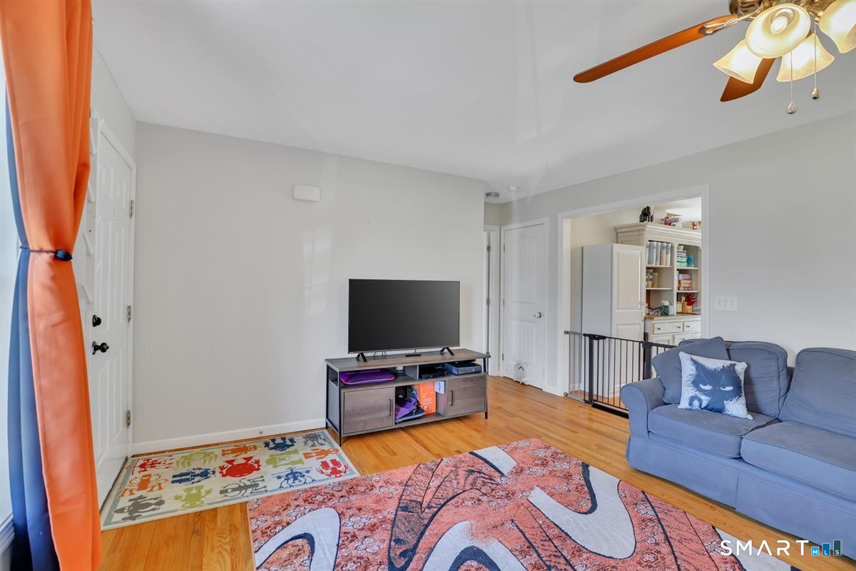 72 Durant Terrace Middletown CT 06457