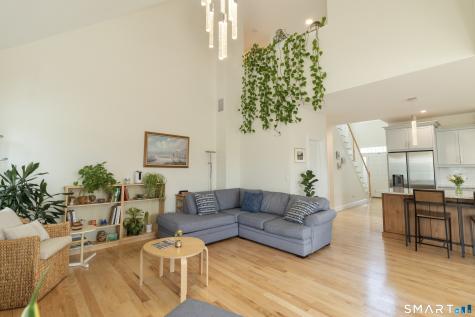 2 Iris Court Cromwell CT 06416
