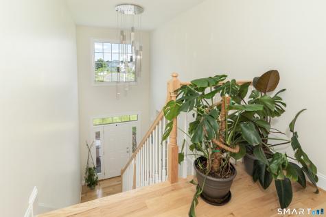 2 Iris Court Cromwell CT 06416