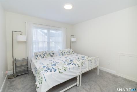 2 Iris Court Cromwell CT 06416