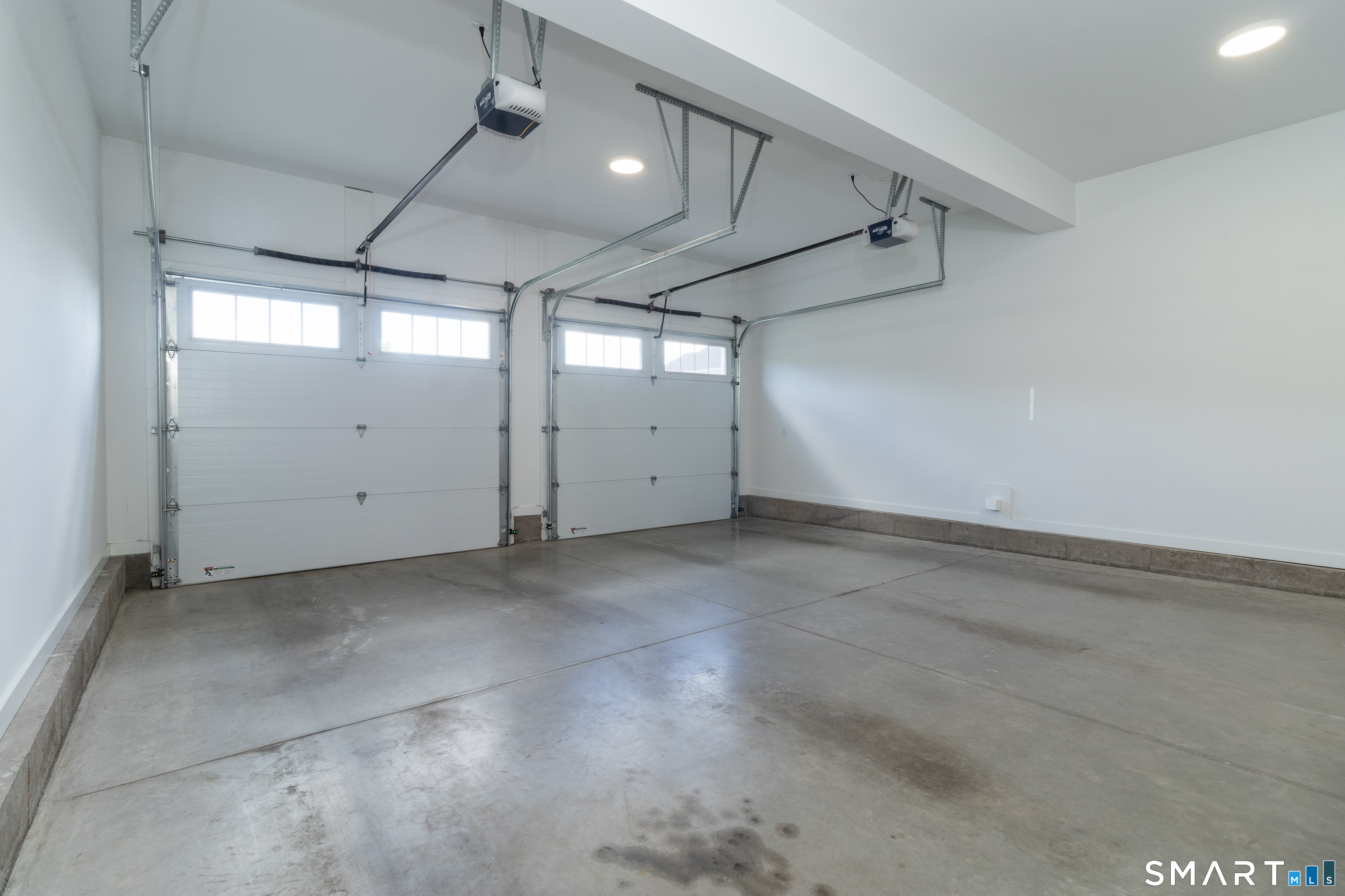2 Iris Court Cromwell CT 06416
