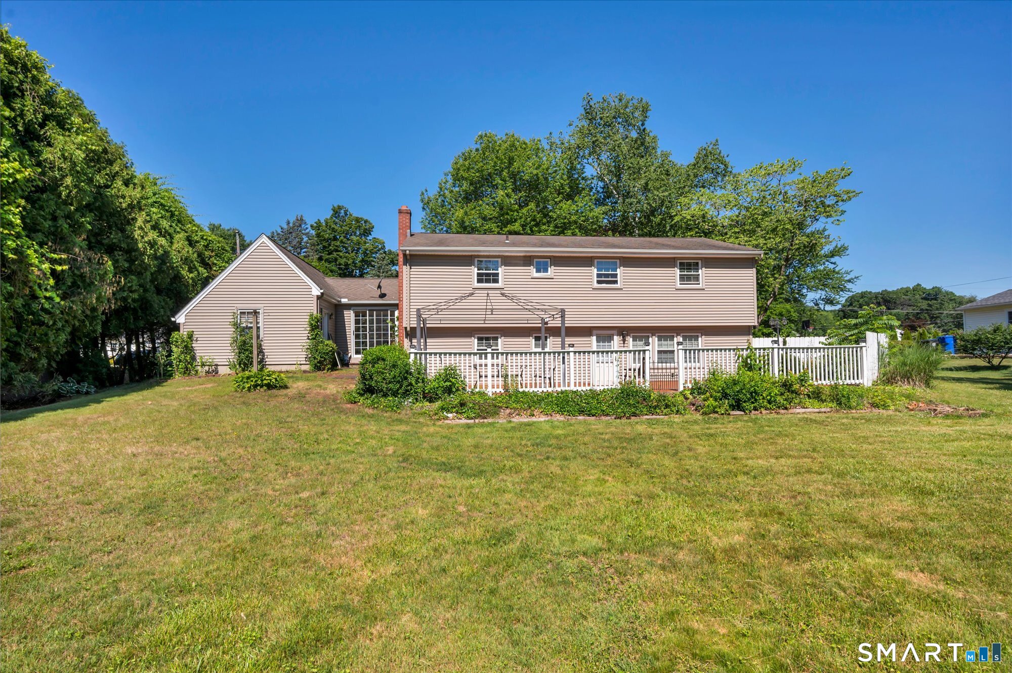 54 Manor Lane South Windsor CT 06074