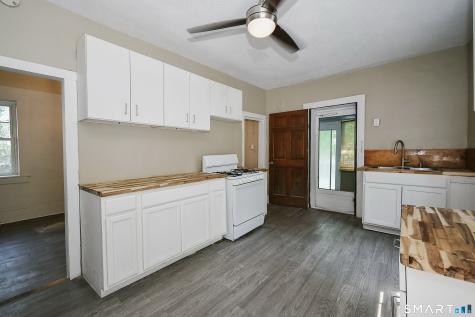 286 Bloomfield Avenue West Hartford CT 06117
