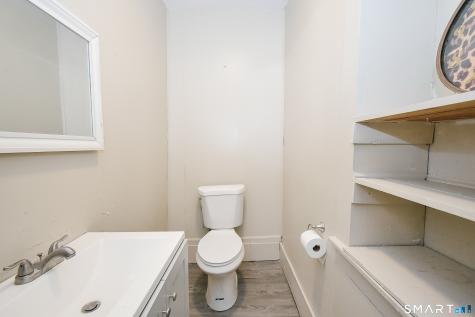 286 Bloomfield Avenue West Hartford CT 06117