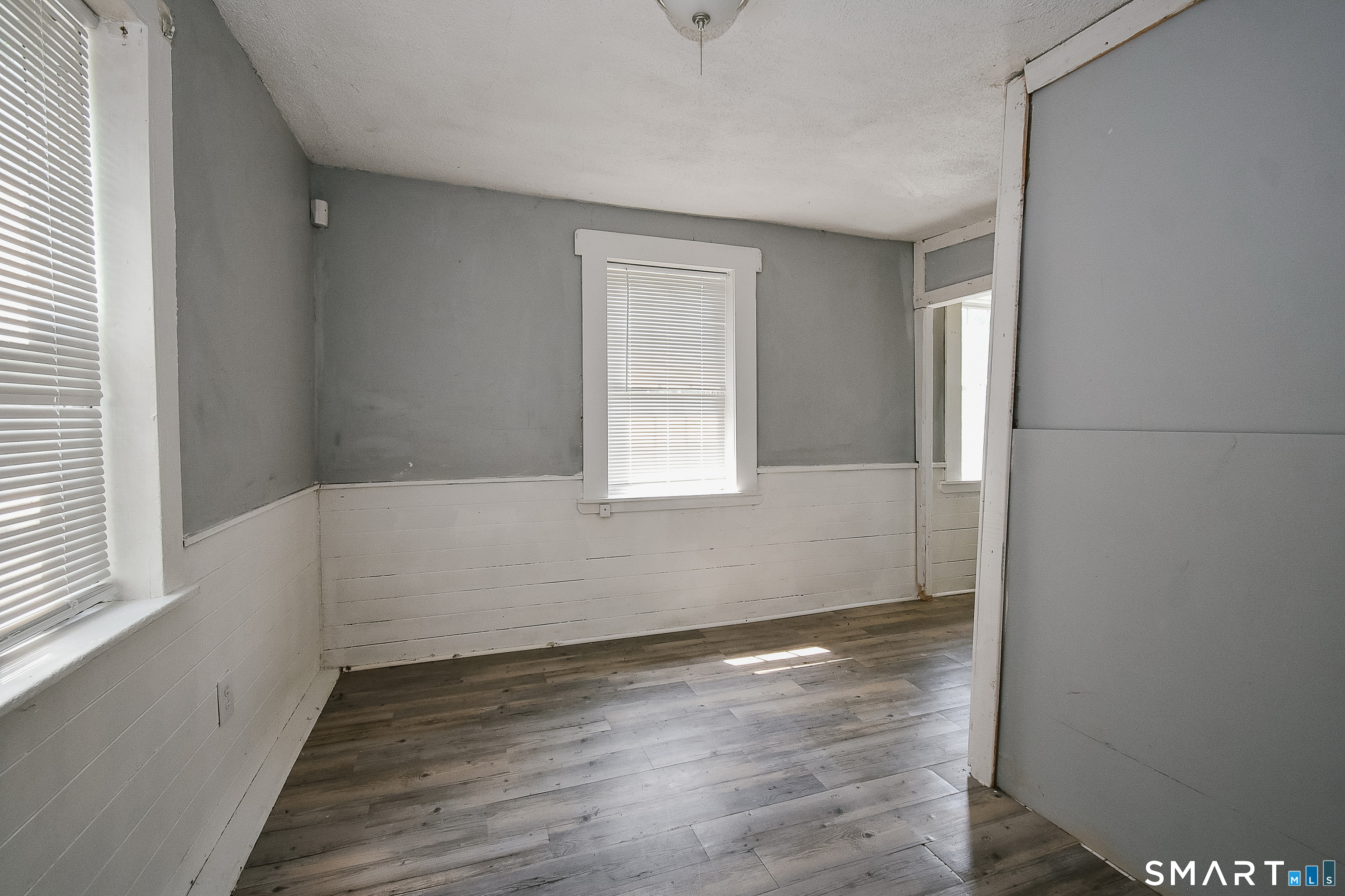 286 Bloomfield Avenue West Hartford CT 06117