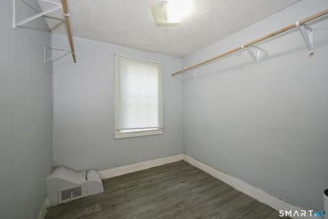 286 Bloomfield Avenue West Hartford CT 06117