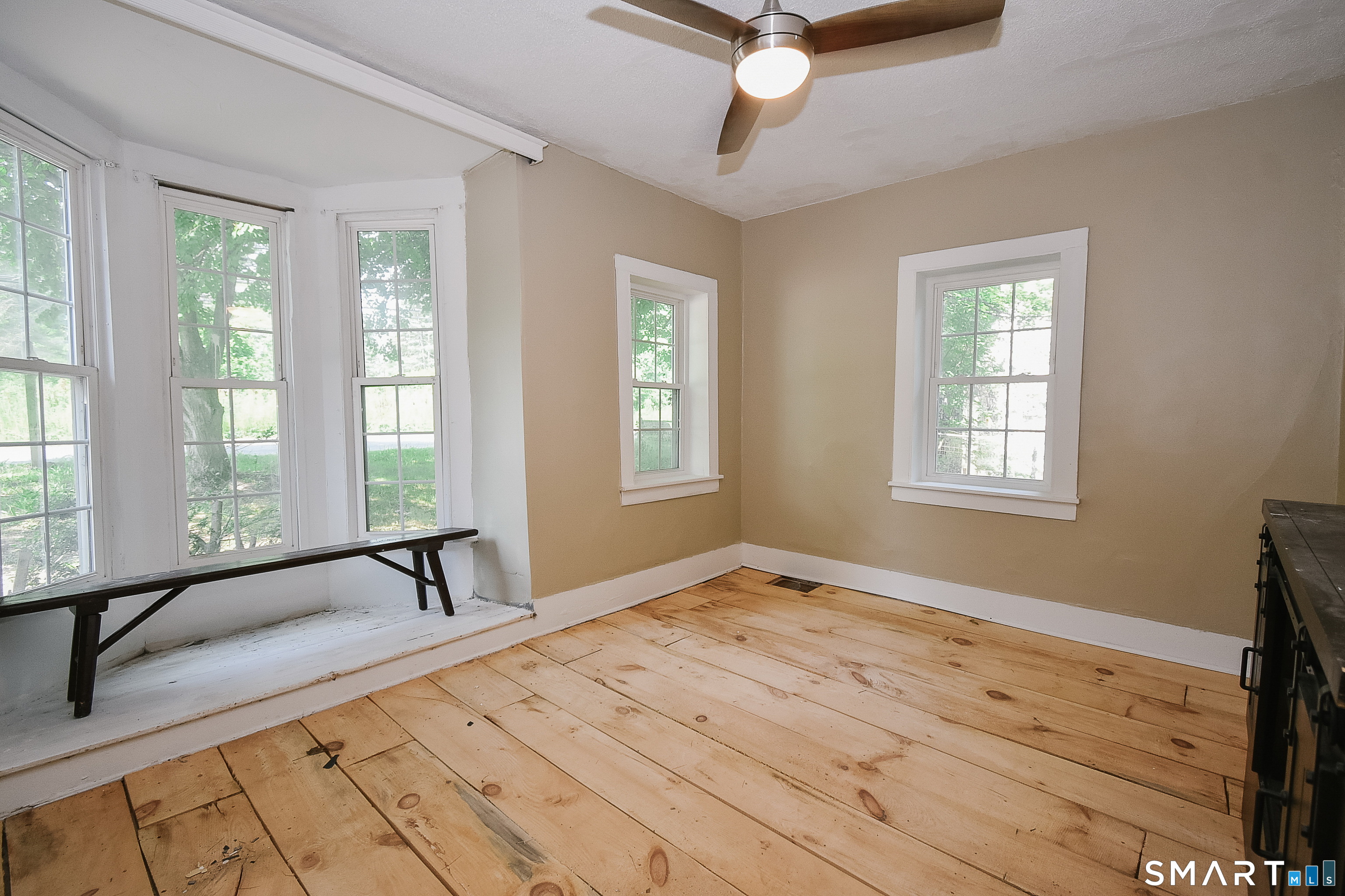 286 Bloomfield Avenue West Hartford CT 06117