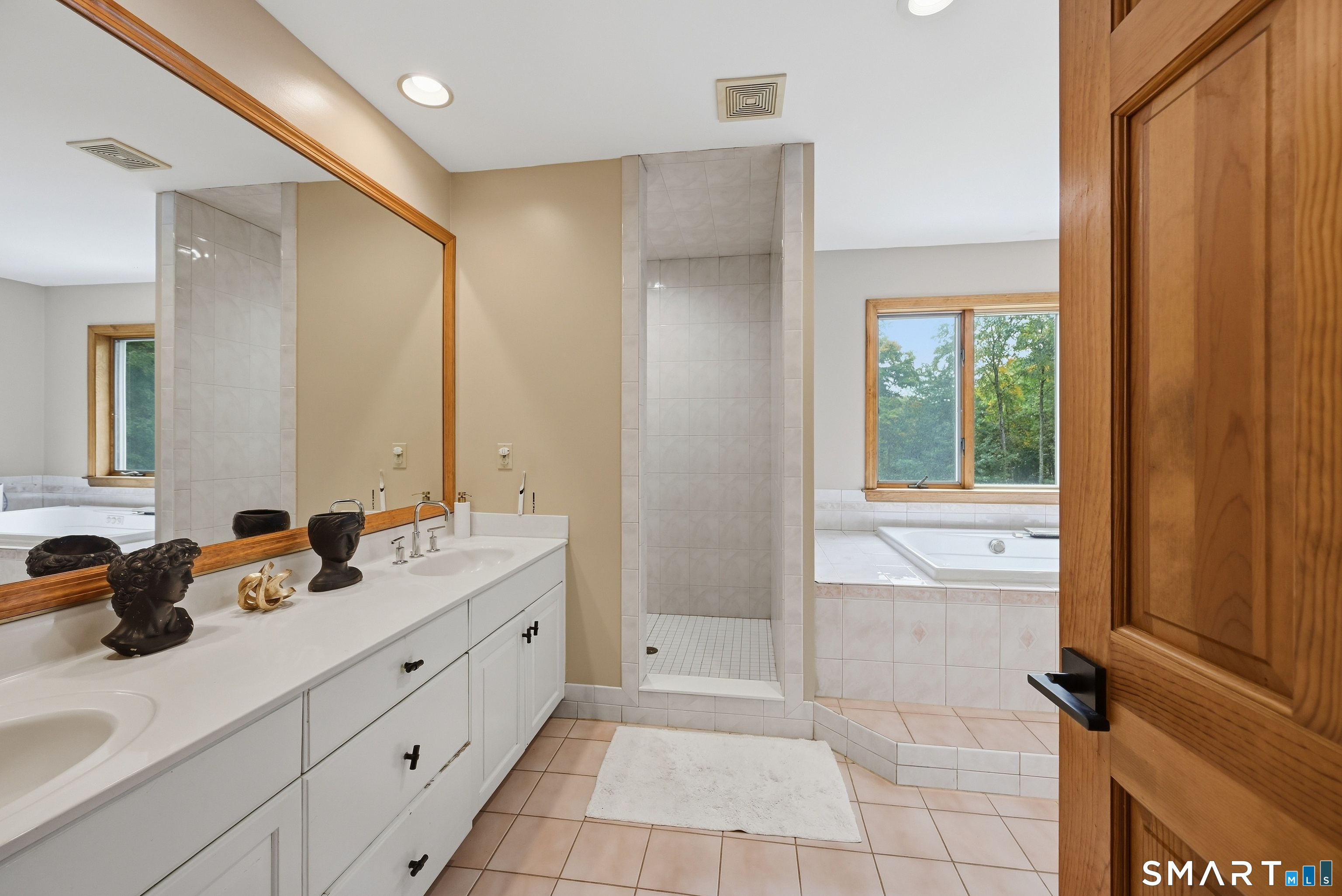 3 Ashwood Lane Brookfield CT 06804