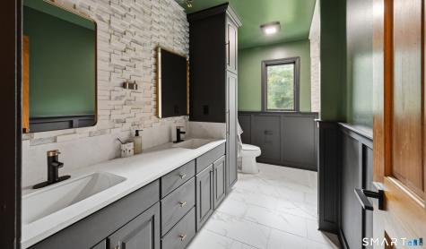3 Ashwood Lane Brookfield CT 06804