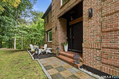 3 Ashwood Lane Brookfield CT 06804