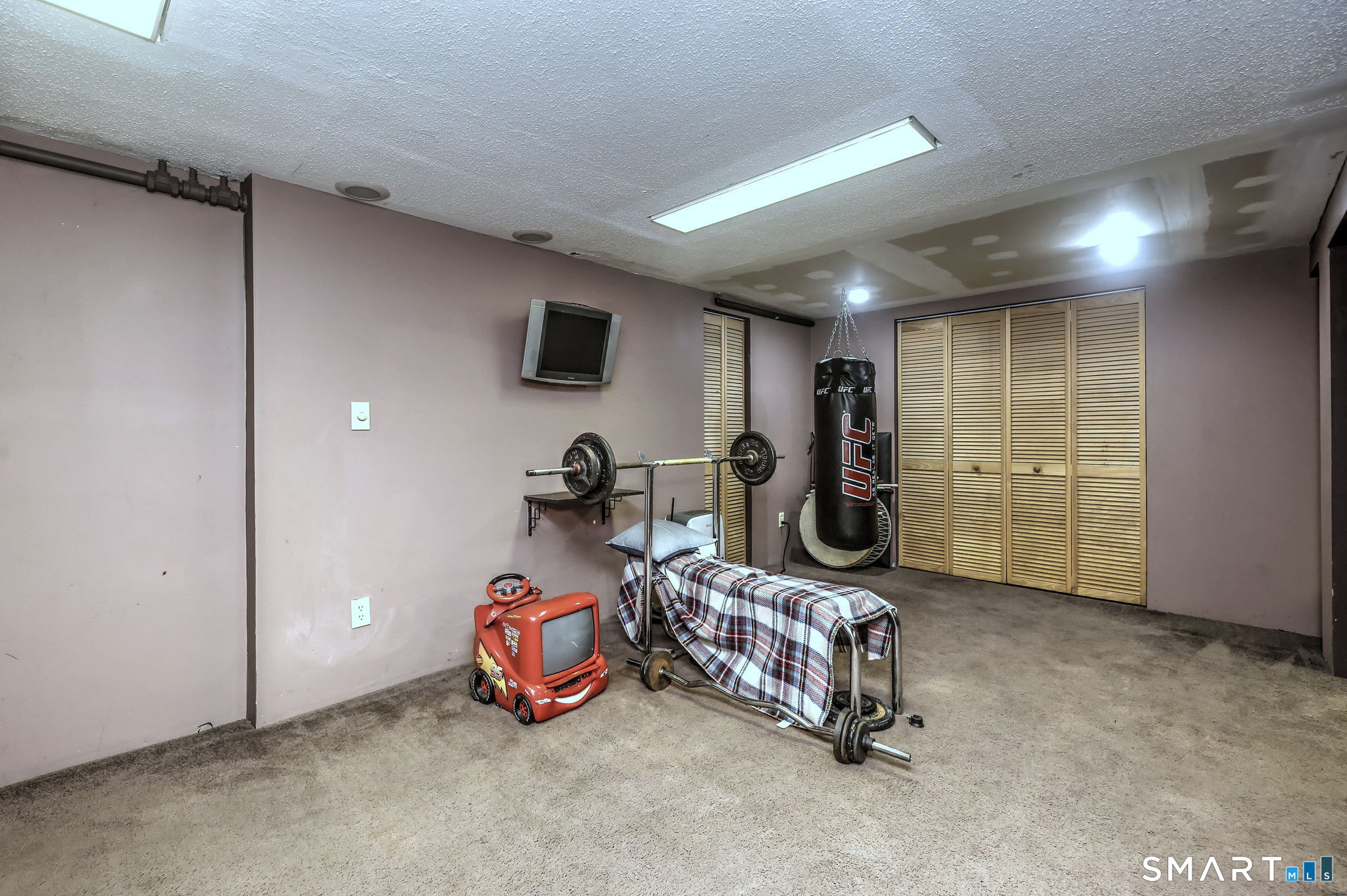60 Rochford Avenue Hamden CT 06514
