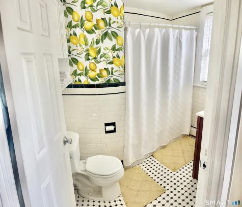 416 Lighthouse Road New Haven CT 06512