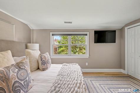 12 Grimes Road Greenwich CT 06870