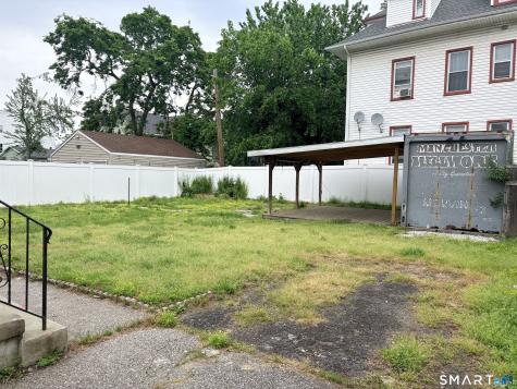214 Iranistan Avenue Bridgeport CT 06604