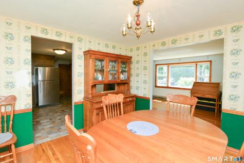 96 Crestwood Trail East Hartford CT 06118