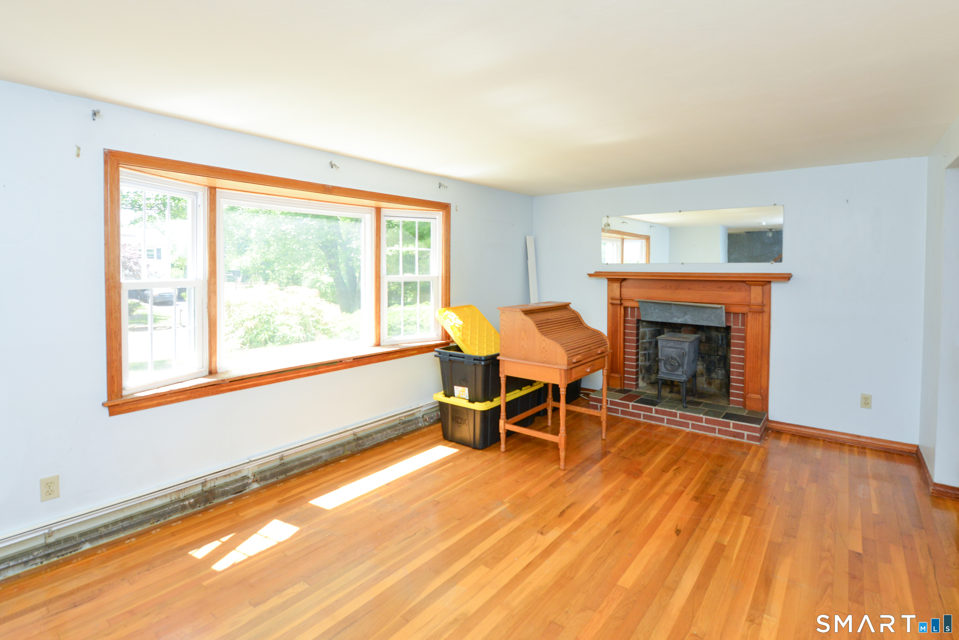 96 Crestwood Trail East Hartford CT 06118
