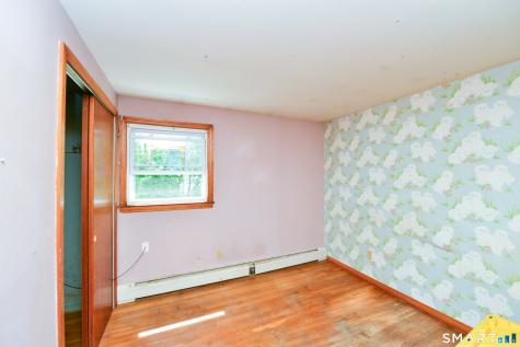 96 Crestwood Trail East Hartford CT 06118
