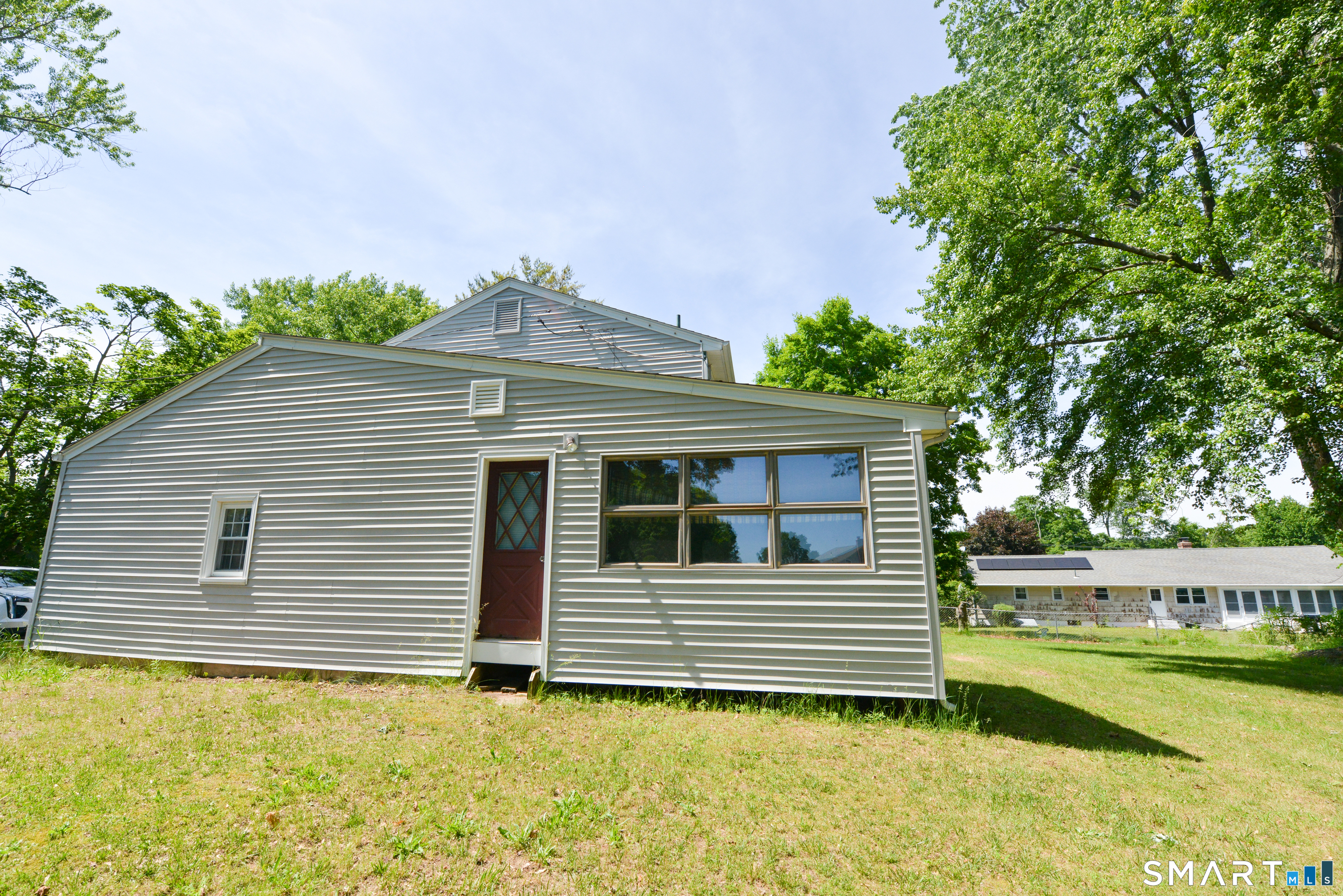 96 Crestwood Trail East Hartford CT 06118