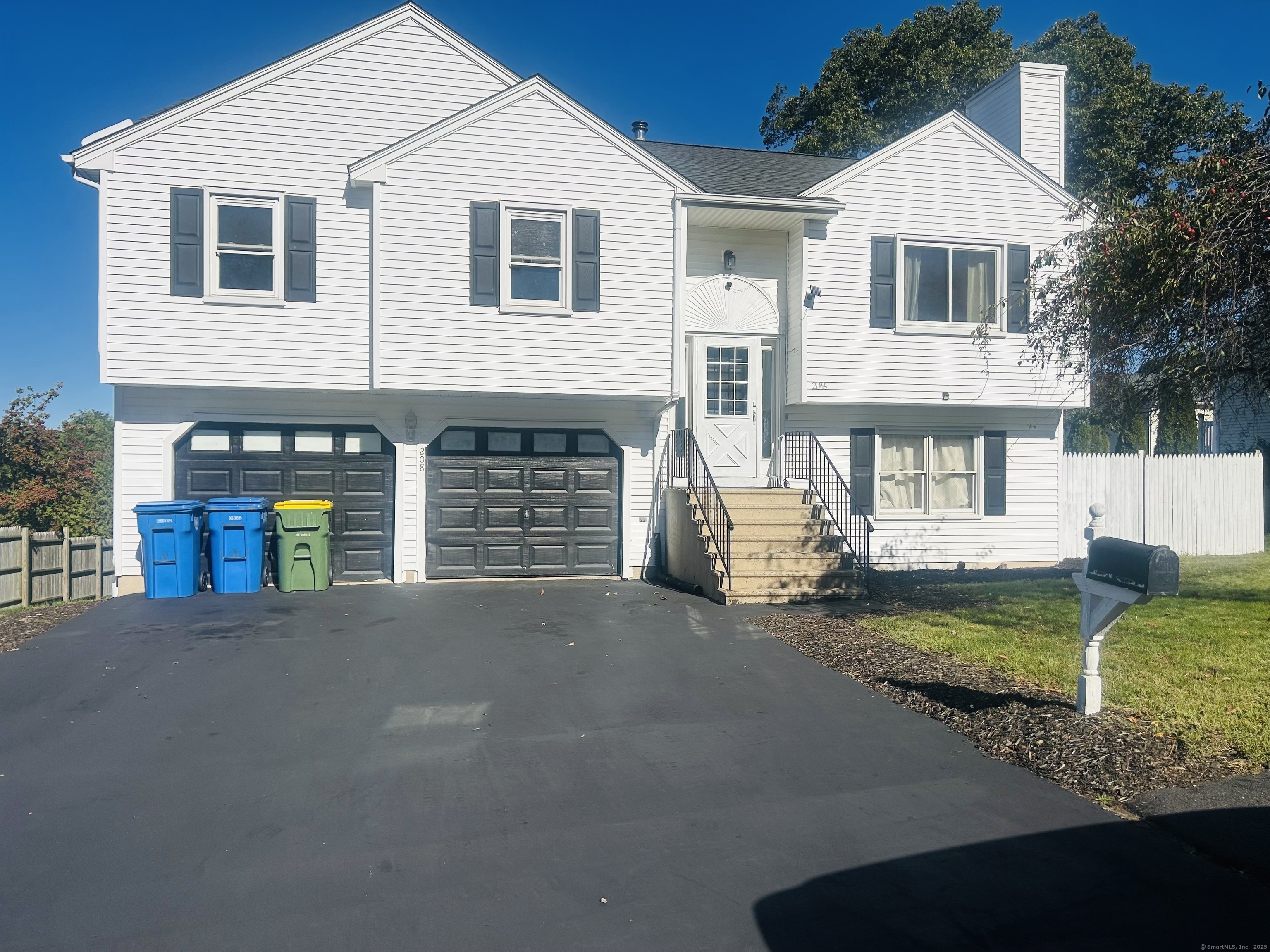 208 Kendall Circle Waterbury CT 06708